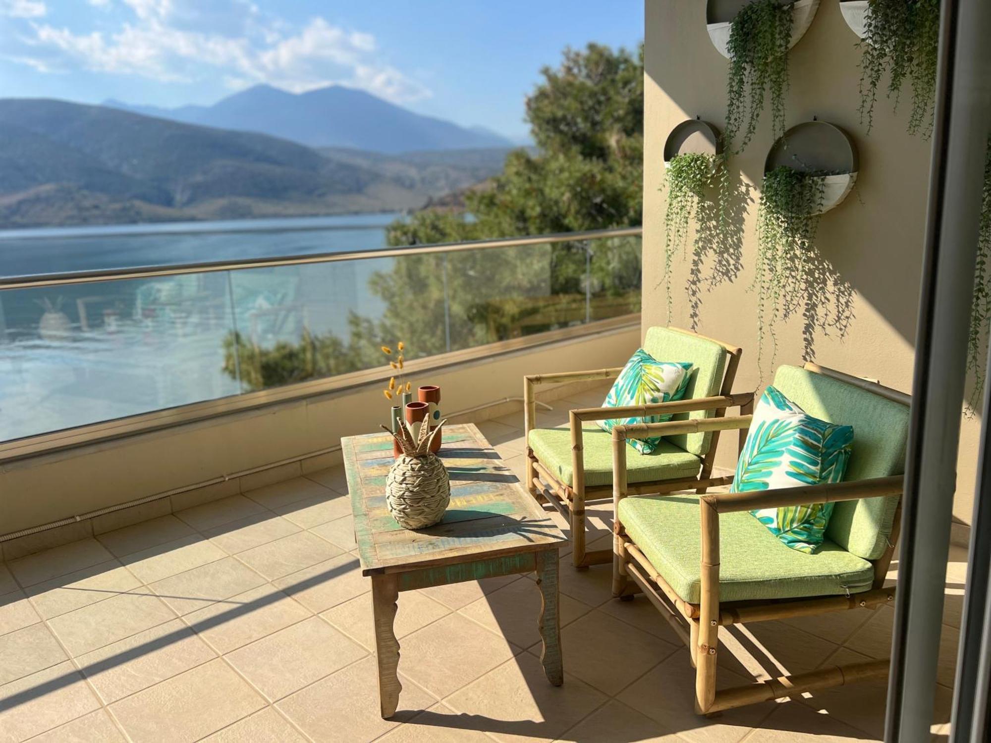 Beach House In Itea-Delphi Exterior foto